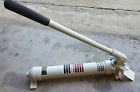 01-305-0400 Hydraulic Hand Pump Toro