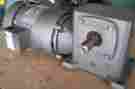114213 115640 Leeson Motor 3 4 Hp Phase Mounted To Boston Gear Box 30 1 Ratio