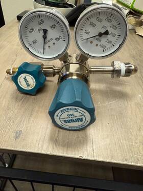 Y11-n145g Airgas 3500 Psig High Delivery Pressure Cylinder Regulator