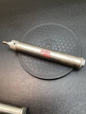 Sr-178-db Bimba 1.5in Bore 8in Stroke Pneumatic Cylinder Used