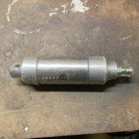 Clippard D32 32 2 Pneumatic Cylinder Crittenden Conversion Corporation