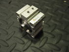 Cq2b32-5d Smc Pnuematic Cylinder