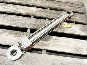 062006 Cunningha Karan H28151 Cunningham Pneumatic Cylinder Model Hs 255