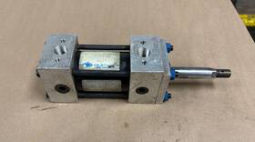 57776-01 De-sta-co M62m01x/00-024/57776-01 Pneumatic Cylinder