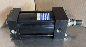 Destaco Aa04e13s000076 3.25in 3.92in Double Acting Hydraulic Cylinder