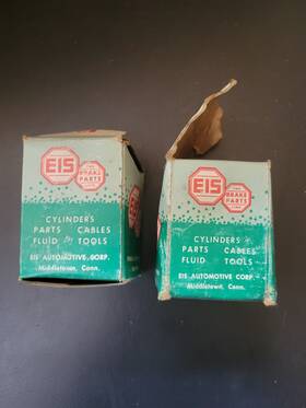 C528 Eis C523 Vintage Wheel Cylinder Repair Kit 1-1/2 Inch And 1-1/4 Cups Expanders C528 Eis C523 Vintage Wheel Cylinder Repair Kit 1-1/2 Inch And 1-1/4 Cups Expanders