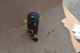 Hcl506 Enerpac 62t Hydraulic Cylinder 6.25 Inch Stroke Collar Lock