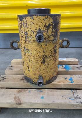 R2006 Enerpac Double Acting Hydraulic Cylinder 200 Ton Capacity 6 Inch Stroke As-is