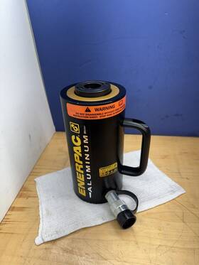 Rach304 Enerpac 30 Ton Aluminum Hydraulic Hollow Cylinder 4 Inch Stroke Nice