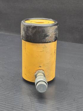 Rch101 Enerpac Rch 101 Low Height Hydraulic Cylinder 13.8 Tons Cap. 1.63 Inch Stroke 66-1