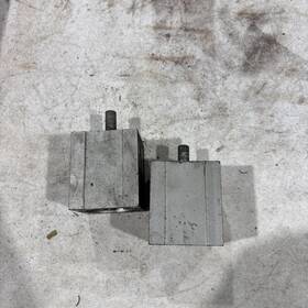 4-1b-e-h-r1 Fabco-air Sqf-221x3/4-1b-e-h-r1 Pneumatic Cylinder Lot Of 2