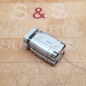 Advul-16-5-p-a Festo Compact Cylinder 16mm Bore 5mm Stroke 156851 1.5-10bar