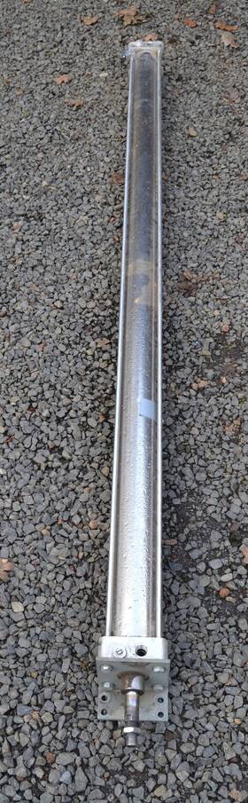 Crdng-100-2000-ppv-a Festo Huge Pneumatic Cylinder 100mm Bore 2000mm Stroke Crdng-100-2000-ppv-a Festo Huge Pneumatic Cylinder 100mm Bore 2000mm Stroke