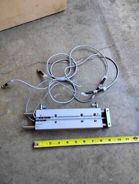 Festo Dfm-12-160-b-p-a-gf New Guided Drive Pneumatic Cylinder