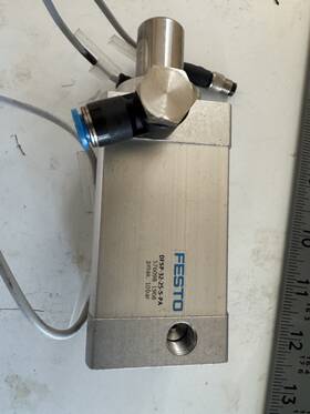 Dfsp-32-25-s-pa Festo Stopper Cylinder 32mm Bore 25mm Stroke 576098