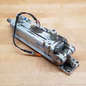 Dsbc-63-100-pa-n3t4 Festo Pneumatic Cylinder 100mm Stroke 63mm Bore - Used