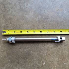 Dsnu-12-125-p-a Festo Pneumatic Cylinder / 19195 Md08