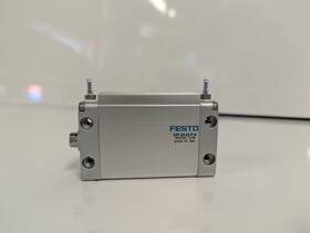 Dzf-25-30-p-a Festo Tested Flat Pneumatic Cylinder Pmax.10 Bar