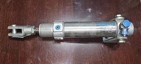 Dsw-32-50-p-b Festo Esw-32-50-p-b 32mm Bore 50mm Stroke Pneumatic Cylinder Double Acting
