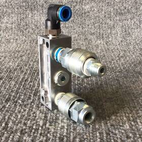 Fr-4-1 Festo Fr-4-1/4c Distributor Block With Quick Disconnect Fittings Used