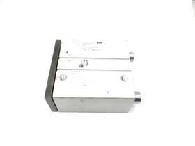 Knox50049961-p5t-j063dhsn100 Industrial Mro Parker P5t-j063dhsn100 145psi Unmp