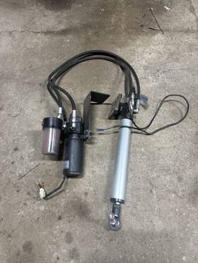 Ref.2201100e Lecomble & Schmitt Ref.22010961 And Hydraulic Cylinder Assembly