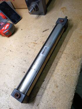 Hd-150x12-fb Mead Cylinder Used #57832