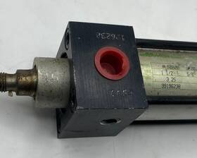 Al50b2b Miller Cylinder 6 Inch Bore 11/2 Stroke 200 Psi 5/8 Rod Diameter Al50b2b Miller Cylinder 6 Inch Bore 11/2 Stroke 200 Psi 5/8 Rod Diameter