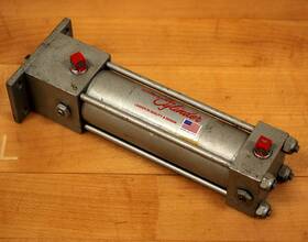 Psh-31 Milwaukee Cylinder Pneumatic 1 1/4 Inch Bore 3 Stroke - Used