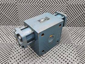 15020-1660 Moog Flo-tork Pneumatic Rotary Actuator 3000psi 90 Rotation