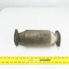 Mgu1e2a25lv Nissan Catalytic Converter Assembly Fits Model