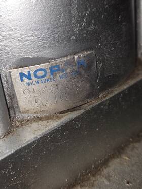 9340-60 Nopak Double-rod Cylinder 5 Inch Bore 10 Stroke Double-acting