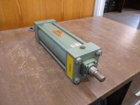 9808016 Nopak Hydraulic Cylinder 3.25x8 E Used 9808016 Nopak Hydraulic Cylinder 3.25x8 E Used