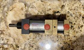 252875.1 Norgren S-7713 Pneumatic Cylinder 1-1/8 X 5/32 And 1-1/32 252875.1 Norgren S-7713 Pneumatic Cylinder 1-1/8 X 5/32 And 1-1/32