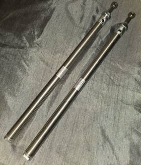Rlc12a-dan-aa00 Norgren / Rev 933704.10 Used - 2 Pcs