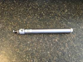 1250d01-10a-03 Numatics Pneumatic Cylinder Xi-781368-3 Kb