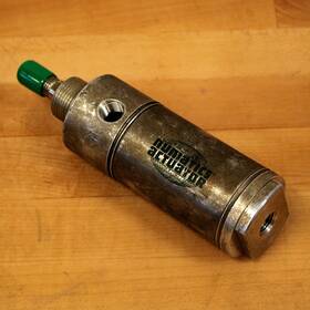 1750d01-01a-02 Numatics M Series Cylinder 1 3/4 Inch Bore Stroke - Used