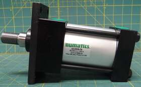 A3-00009-pn Numatics Tie Rod Air Cylinder 2.5 Inch Bore 3 Width 5 Stroke Length