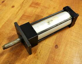 F1al-02a3d-ase0 Numatics Actuator - Used