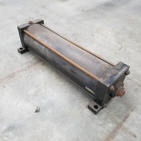 S2aspu-2ua31f-caa Numatics Actuator Bore 6 Inch Stroke 39-3/4 Cylinder - Used