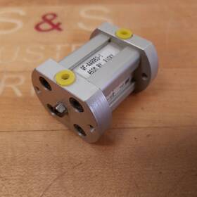 S4cc-01a3a-aaa0 Numatics Pneumatic Cylinder 1/2 Inch Bore 1 Stroke - Used