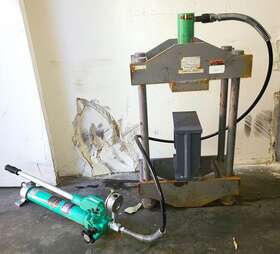 E10s15 Osaka Jack Hydraulic Press 10kp With Hand Pump