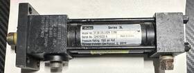 J3llus29 Parker 01.00 2.250 Cylinder 1 Inch Bore X 2.25 Stroke Series 3l Hydraulic 1500 Psi