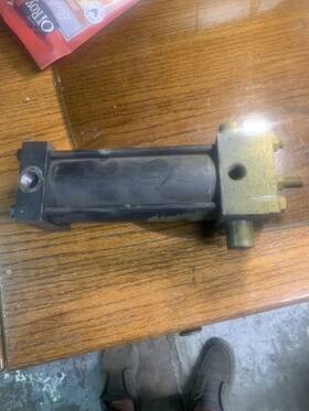 Cb4mau14a Parker 01.50 4.000 Air Cylinder 4ma Series 1.50