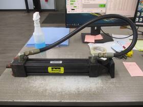 Bb2hlts14ac Parker 02.00 11.000 Series 2h Hydraulic Cylinder 3000 Psi Used