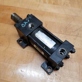 C2au39a Parker 02.00 2.000 Series 2a Pneumatic Cylinder 250psi - Used
