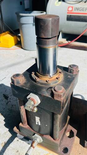 H3hkts19a Parker 08.00 Series 3h Fluid Power 3000 Psi Hydraulic Cylinder