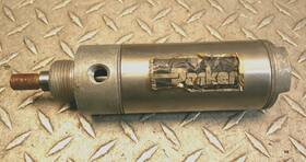 2.00dsrm02.0 Parker Pneumatic Cylinder
