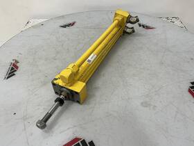 Cjj-2hts13m Parker 02.00 18.312 Clamp Cylinder Used #146938