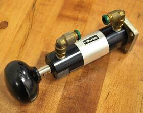 P1ln025dmn31.000whnns Parker Fp421417 Pmax 150 Psi Pneumatic Cylinder - Used
